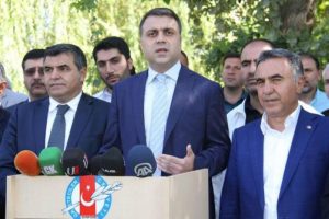 Diyarbakır'da iş &ccedil;evrelerinden sağduyu &ccedil;ağrısı
