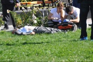 Emekli polis komşusunu vurup intihar etti
