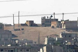 Kobani'nin son &ccedil;ıkış kapısı da d&uuml;şmek &uuml;zere