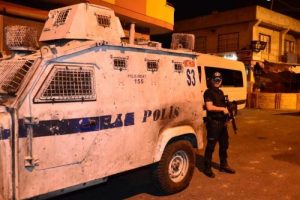 Ter&ouml;r &ouml;rg&uuml;t&uuml;ne şafak operasyonu