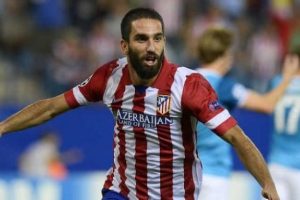 "Arda Turan transfer yapmalı"
