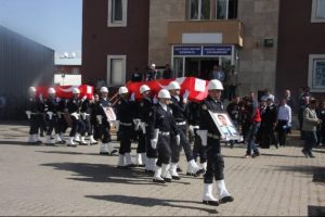 Şehitlere veda
