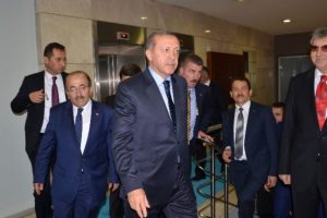 B&uuml;y&uuml;kşehir Belediyesini ziyaret etti