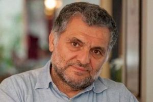 Ruşen &Ccedil;akır Vatan gazetesinden ayrıldı