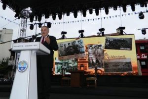 "Bu coğrafyada birlikte yaşamaya mecburuz"