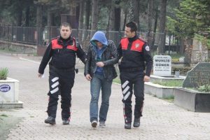 Bursa'da zehirle m&uuml;cadele meyvesini verdi