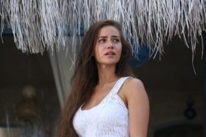 Fahriye Evcen feci panikledi