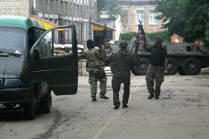 Donetsk'te &ccedil;atışmalar devam ediyor