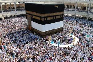 Mescid-i Nebevi'de aynı anda 1 milyon kişi namaz kılabiliyor