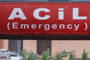 Ağzı, y&uuml;z&uuml; kanlar i&ccedil;inde getirildi, acil serviste hayatını kaybetti