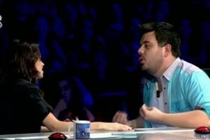 &Ouml;zg&uuml; Namal ile Eser Yenenler'in oha tartışması...
