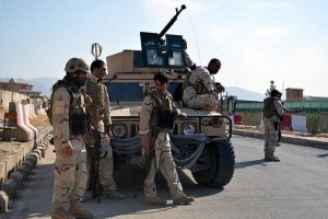 Afganistan'da Taliban ile &ccedil;atışma: 37 &ouml;l&uuml;