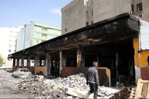 Van'da 77 kişi tutuklandı