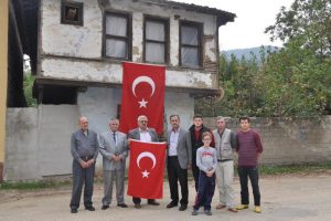 İneg&ouml;ll&uuml; şehidin yakınlarına taziye