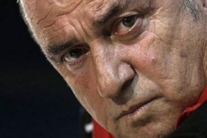 Terim'in 'tesad&uuml;f' kavgası!