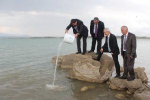 Beyşehir G&ouml;l&uuml;'nde bilimsel operasyon