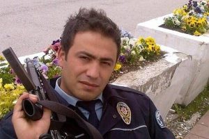 Şehit polis memuru Emrah Horoz toprağa verildi