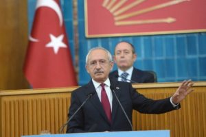 Yeni HSYK &uuml;yelerine &ccedil;ağrı