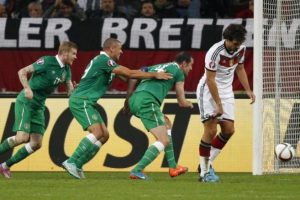 Almanya şokta!İrlanda pes etmedi:1-1