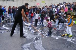 Sabunlu protesto