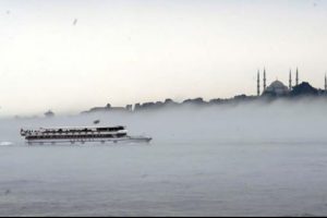 İstanbul Boğazı gemi ge&ccedil;işine kapatıldı!