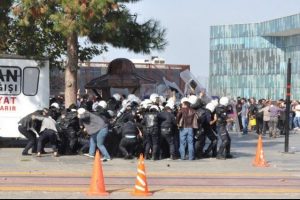 Bursa'daki Kobani olaylarına 14 g&ouml;zaltı daha!
