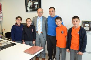 "Anadilimiz varken"