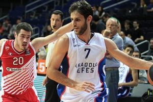 Anadolu Efes perdeyi a&ccedil;ıyor!