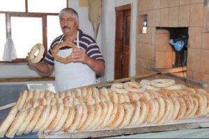 Bu ekmek iki yıl bayatlamıyor