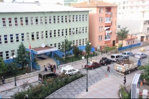 Hurdacıya satılan kitaplara inceleme