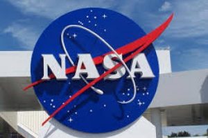 NASA'nın gizli mekiği d&ouml;n&uuml;yor