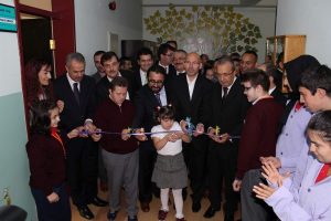 &Ouml;zel eğitim &ouml;ğrencilerine matbaa at&ouml;lyesi