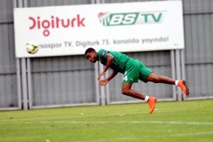 Şenol G&uuml;neş'ten Bakambu'ya ekstra moral!