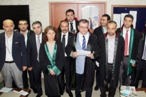 Suriyeliler k&ouml;t&uuml; muamele g&ouml;r&uuml;yor