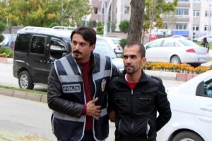 Kargoları &ccedil;alınca yakalandı