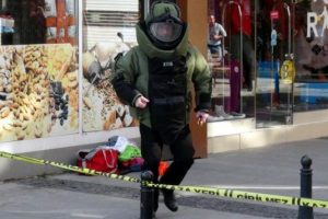 Ankara'da belediye binasında bomba paniği