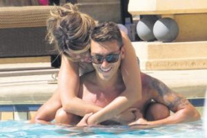 Mesut &Ouml;zil'in yeni aşkı...