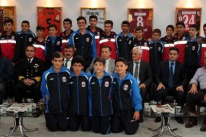 Dardanelspor yıldız yetiştiriyor