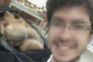 Doktor adayı kadavrayla 'selfie' &ccedil;ekti