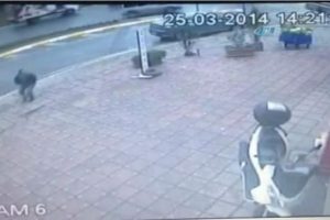 Savaş değil maganda kurşunu &ouml;ld&uuml;rd&uuml;