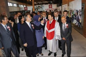 AG&Uuml;'n&uuml;n akademik yıl a&ccedil;ılışına katıldı