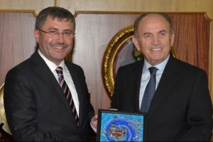 Destek s&ouml;z&uuml;