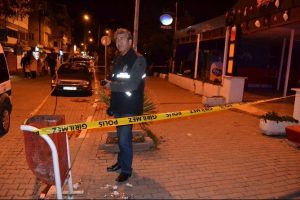 Bursa'da bı&ccedil;aklı saldırıya uğrayan kadın hayatını kaybetti
