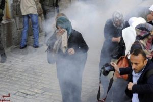 Katar, İsrail'i kınadı