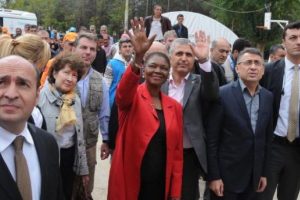 'Suriye krizi T&uuml;rkiye'yi etkiledi'