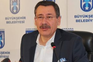 G&ouml;k&ccedil;ek Twitter'dan rest &ccedil;ekti