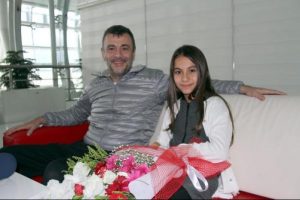 Altın Portakalları aldı şimdi memleketinde