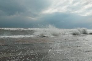 Deniz y&uuml;r&uuml;y&uuml;ş yoluna &ccedil;ıktı