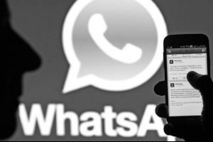 SMS'e sosyal medya darbesi