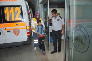 Mantardan zehirlenen 6 kişi hastanelik oldu